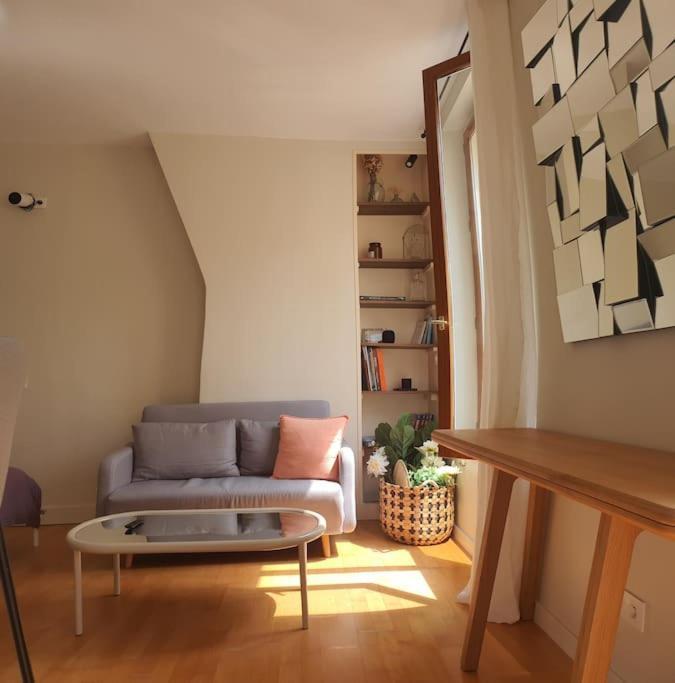 Studio Calme Et Ensoleille Entierement Renove Parigi Esterno foto